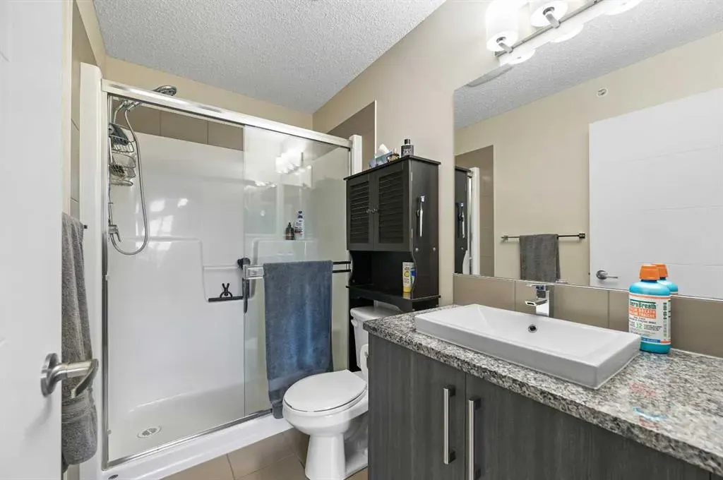 402 Marquis Lane SE, #410
