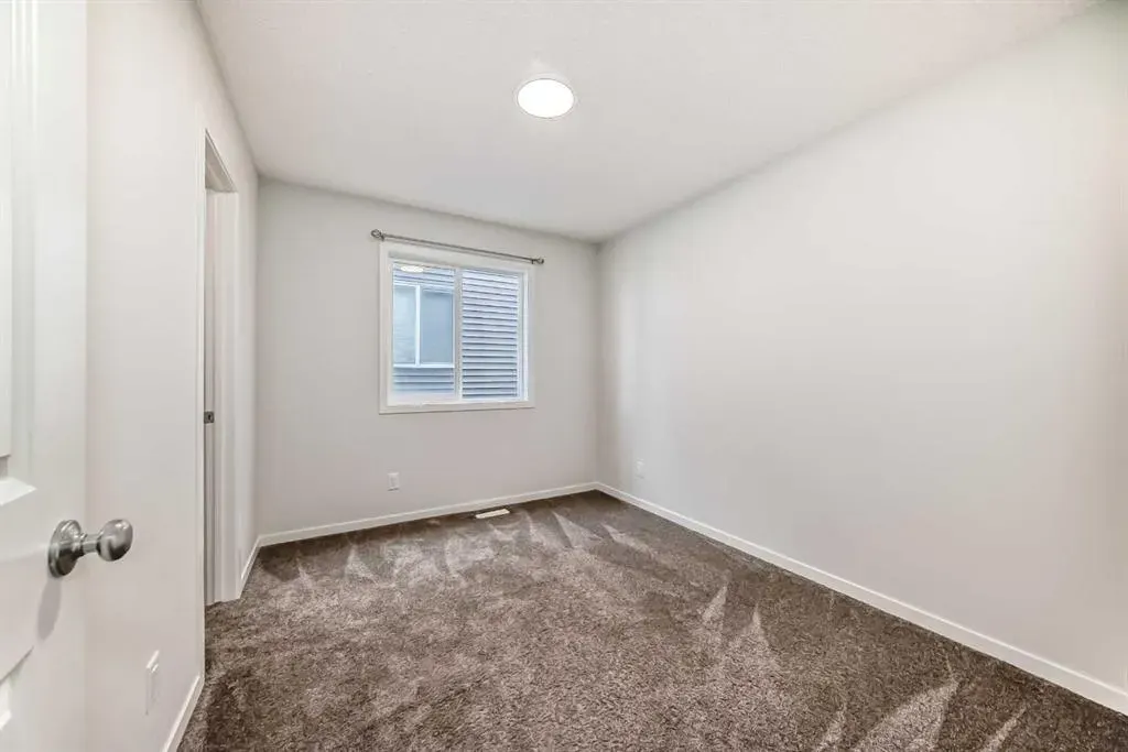 36 Edith Gate NW