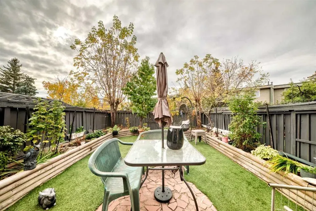 6223 31 Avenue NW, #106