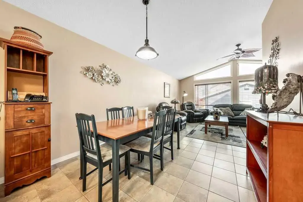 196 New Brighton Green SE