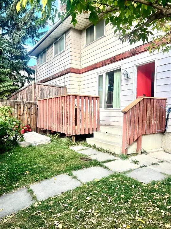 1051 Fonda Court SE