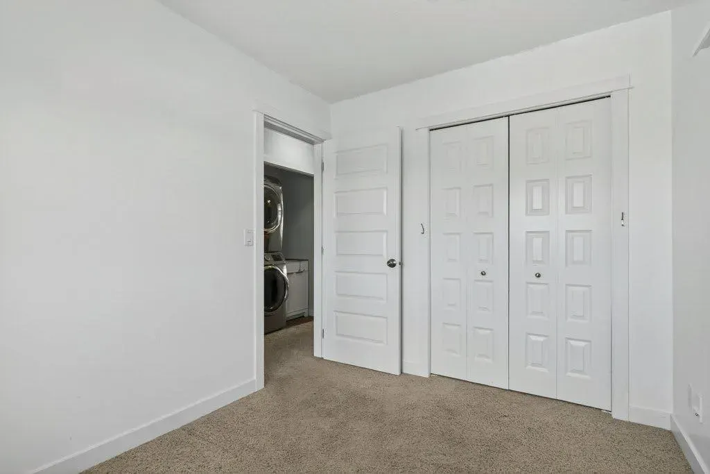 234 Williamstown Close NW