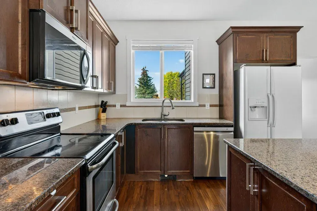 234 Williamstown Close NW