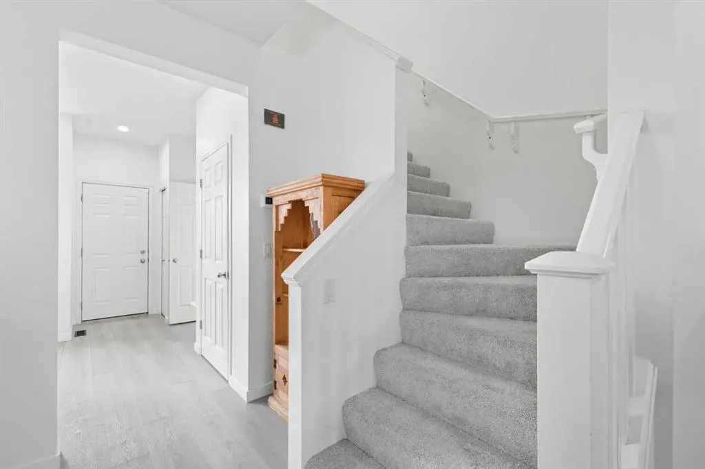 47 Covemeadow Close NE