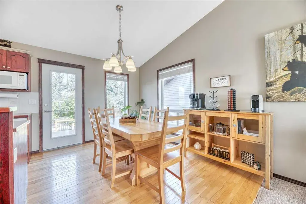 102 Parklane Drive