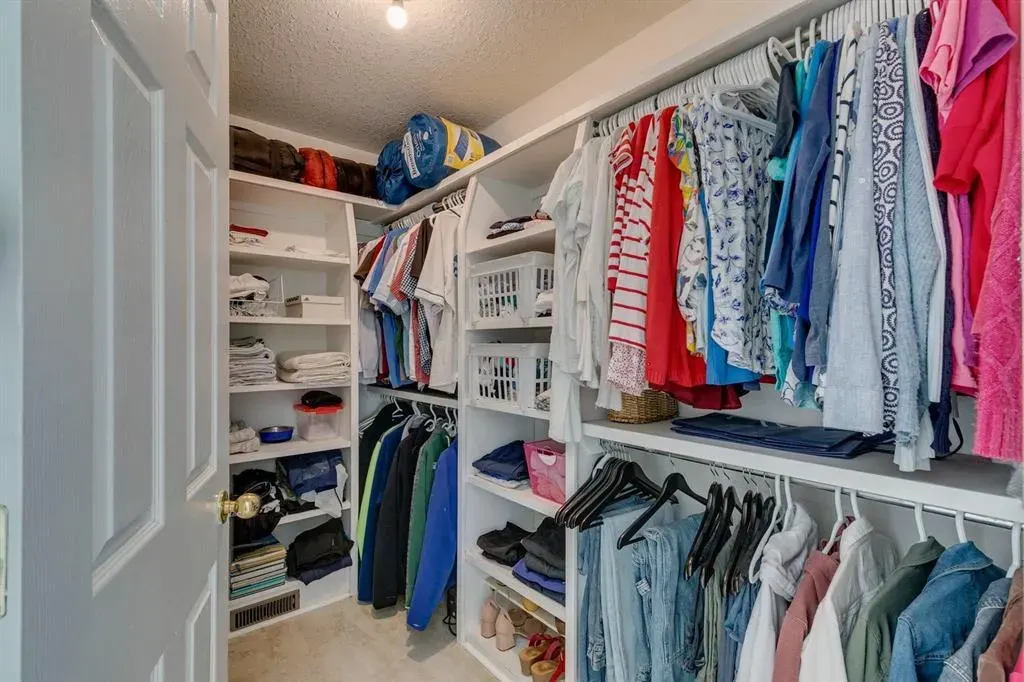 1145 Sunlake Link SE