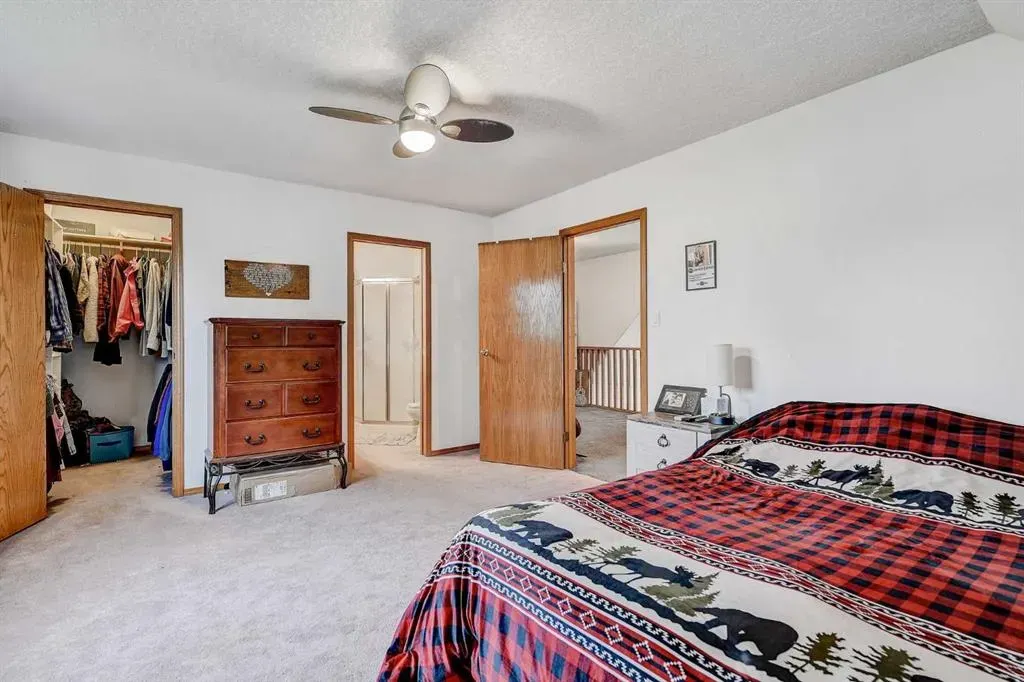10816 STERN CRES