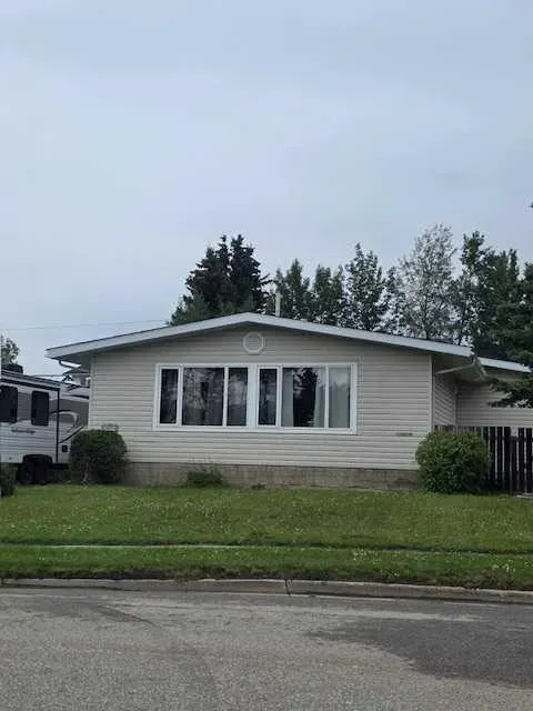 10850 98 AVE