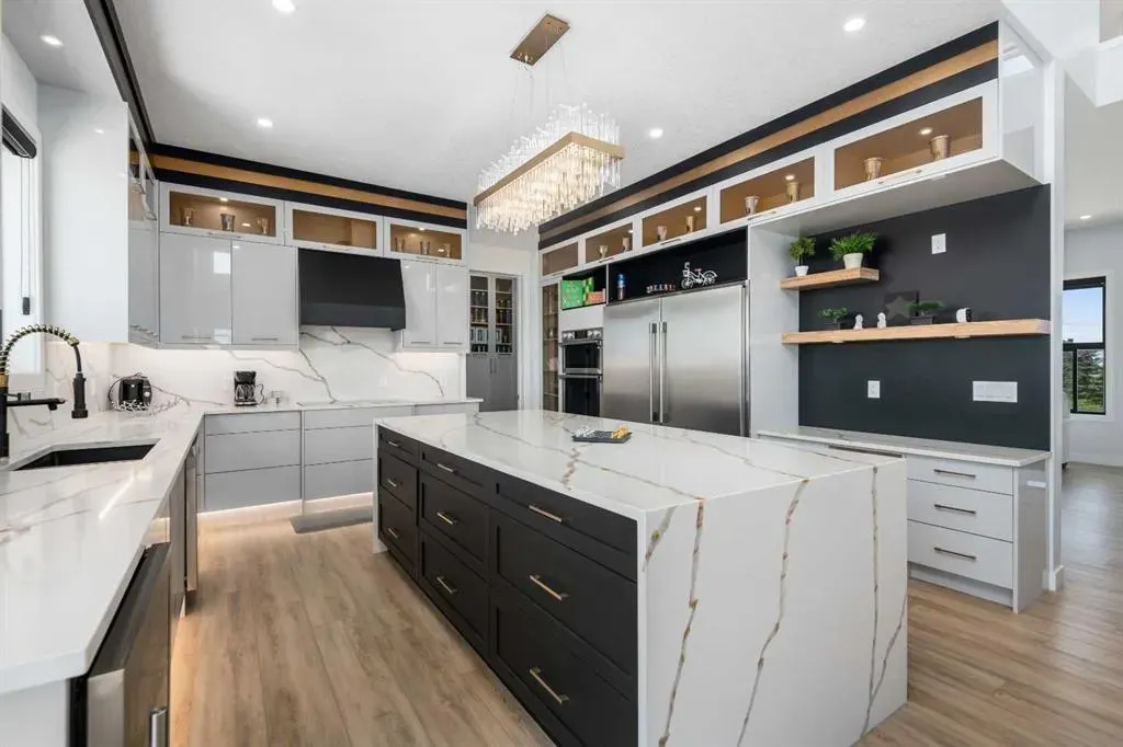 13 Calterra Court