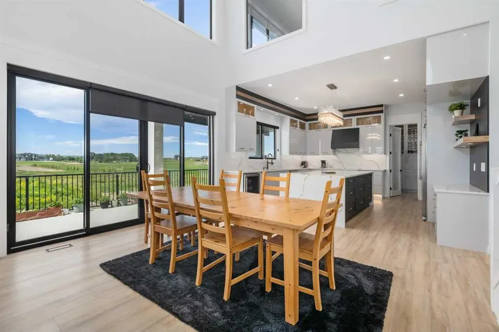 13 Calterra Court