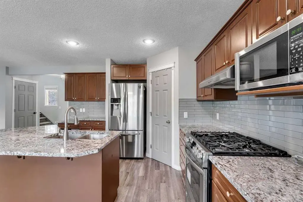 22 Cimarron Crescent