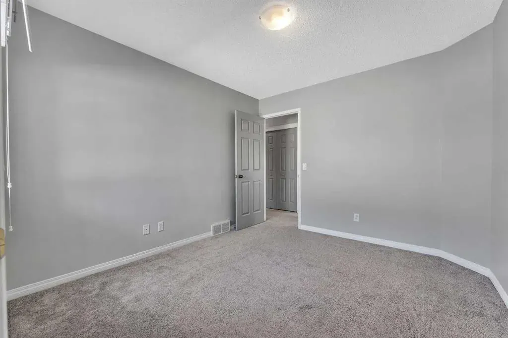 22 Cimarron Crescent