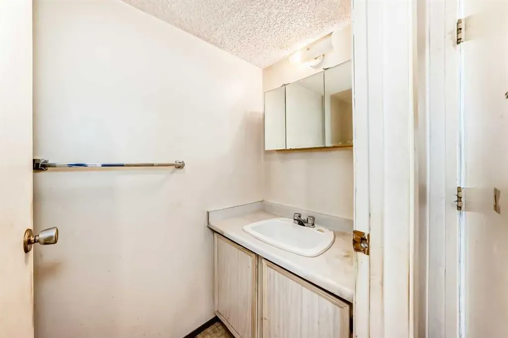 6915 Ranchview Drive NW, #160