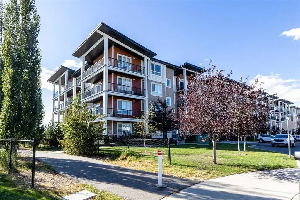 40 Walgrove Walk SE, #112