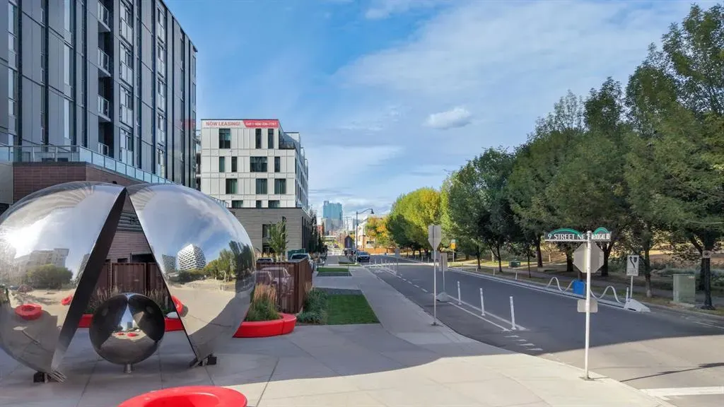 46 9 Street NE, #315