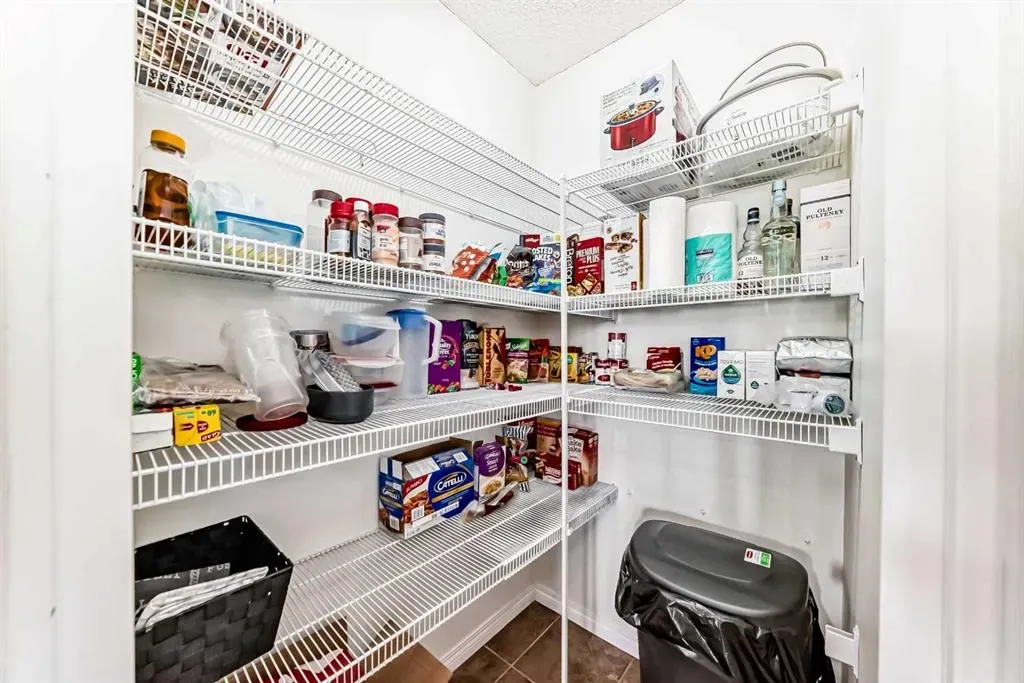 21 McKenzie Towne Gate SE, ##12