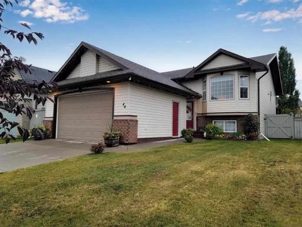 44 Pinnacle Way