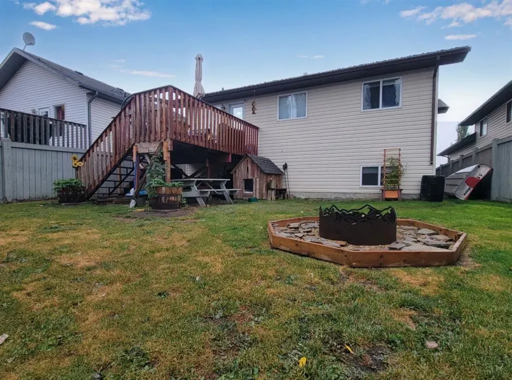 44 Pinnacle Way
