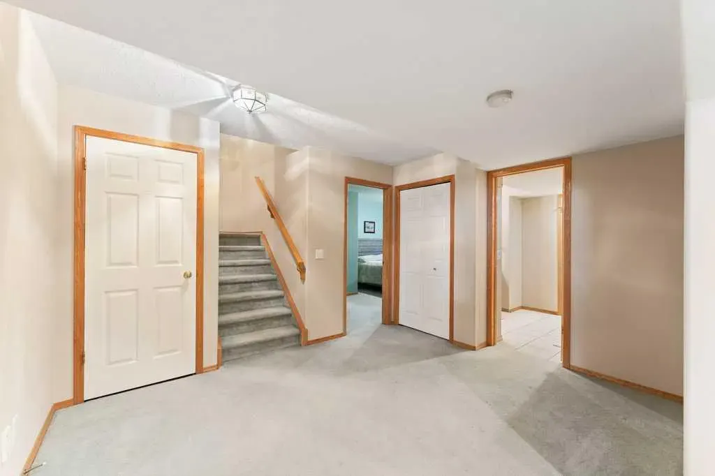 10 Grande Point Estates