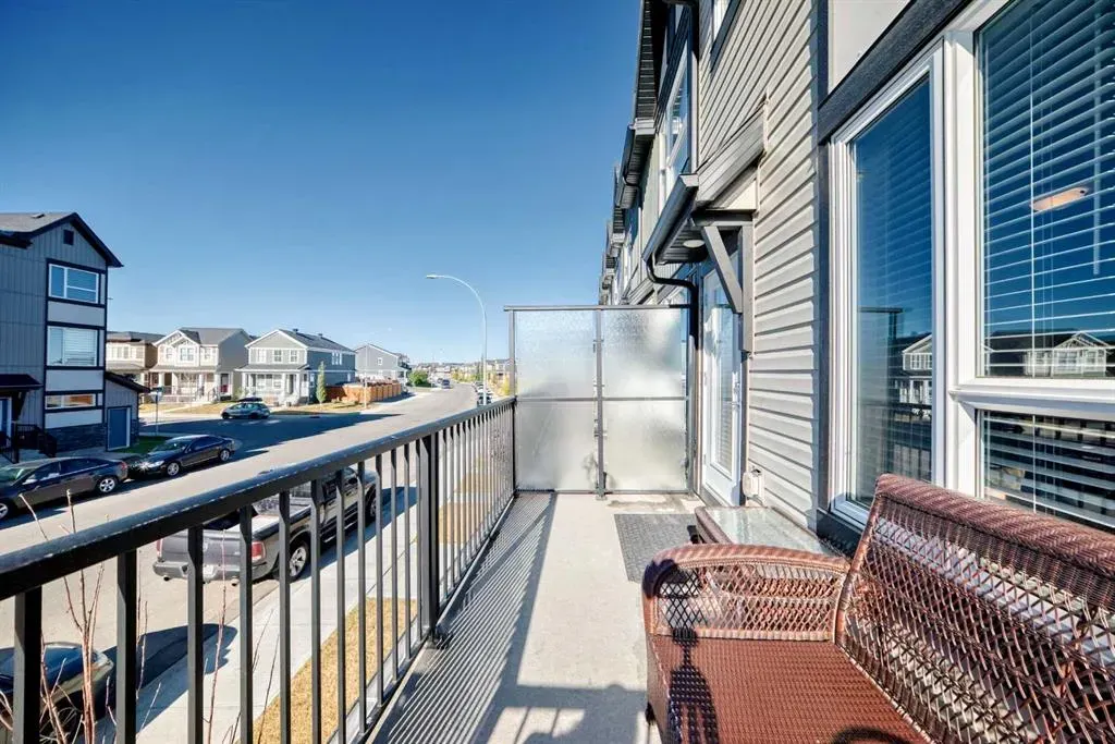 30 Evanscrest Park NW