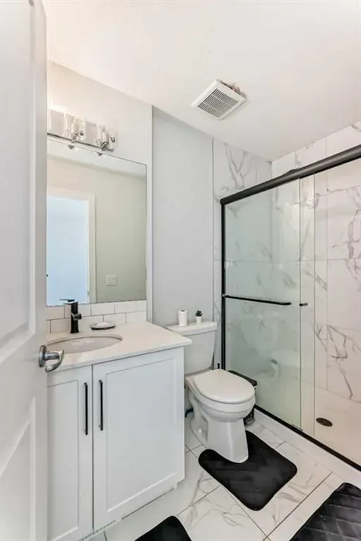 30 Evanscrest Park NW