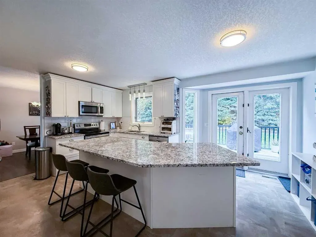 127 Sitar Crescent