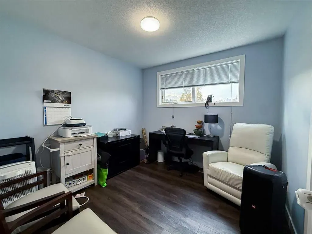 127 Sitar Crescent