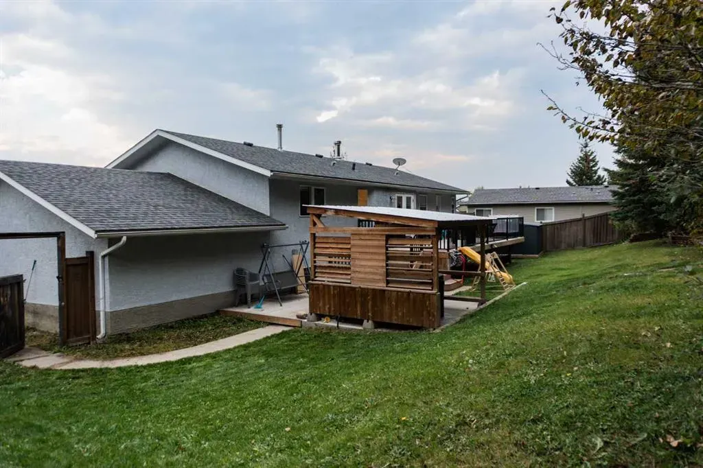 127 Sitar Crescent