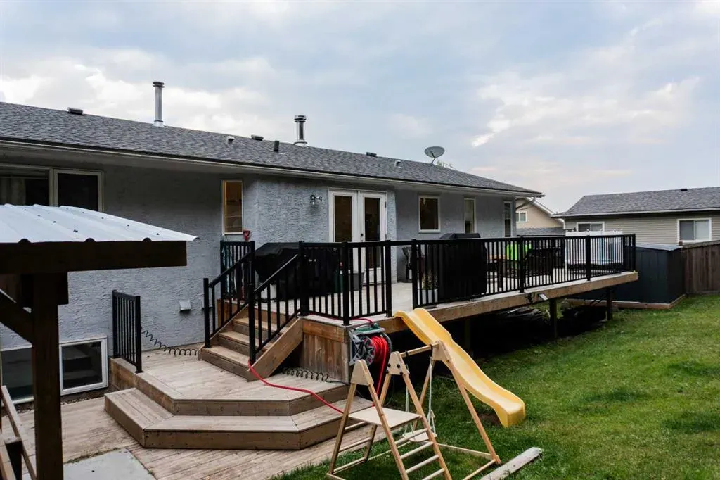 127 Sitar Crescent