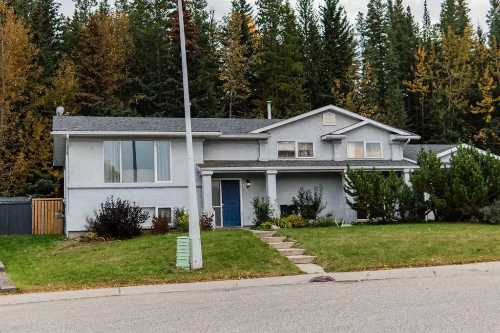 127 Sitar Crescent