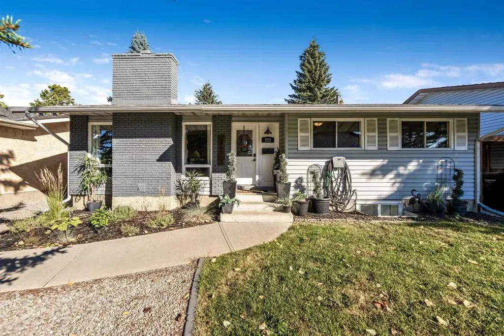 223 Brookpark Drive SW