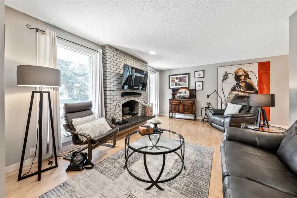 223 Brookpark Drive SW