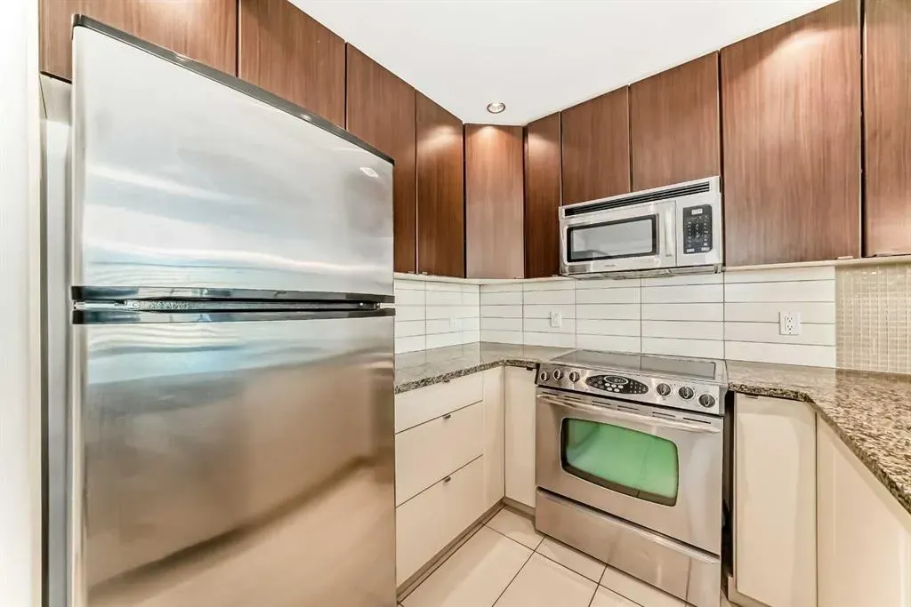 788 12 Avenue SW, #705