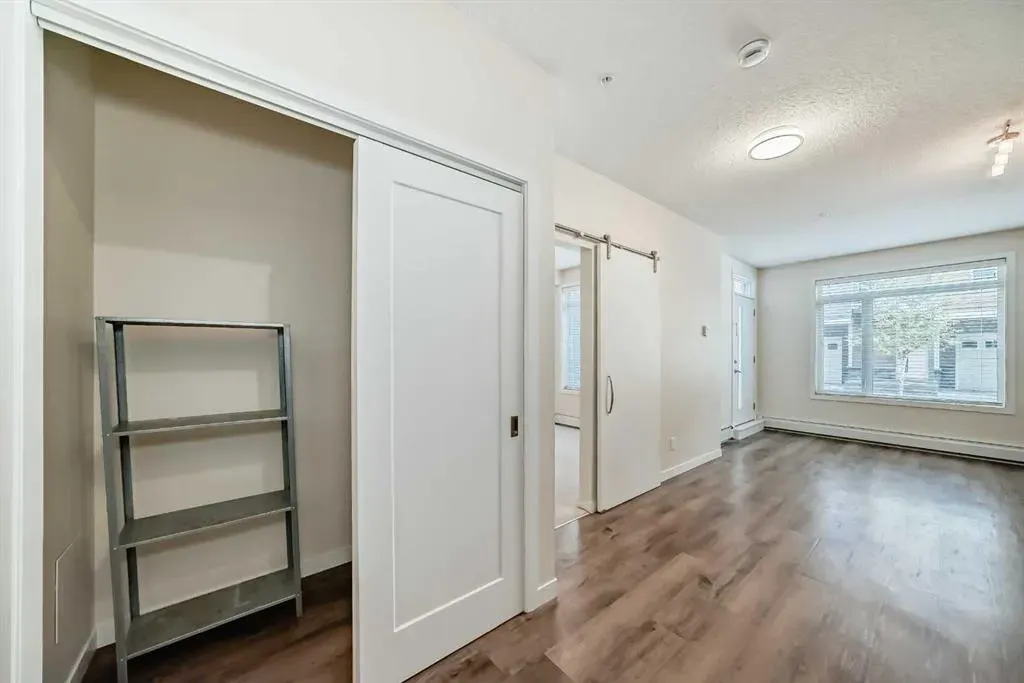 7 Westpark Common SW, #108