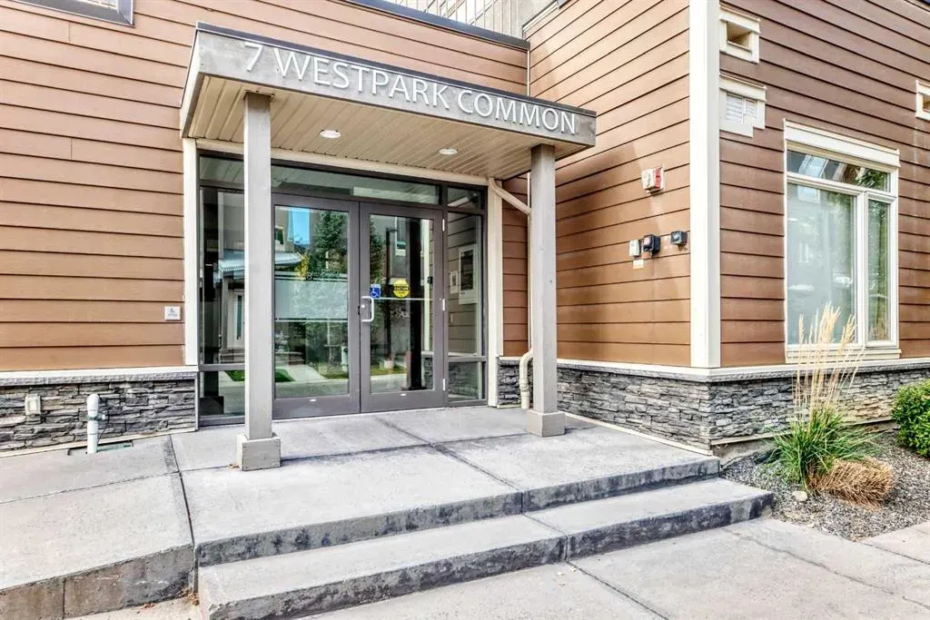 7 Westpark Common SW, #108