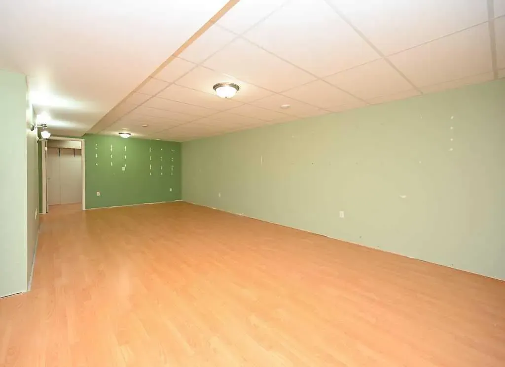 3012 Whispering Hills Drive, #24