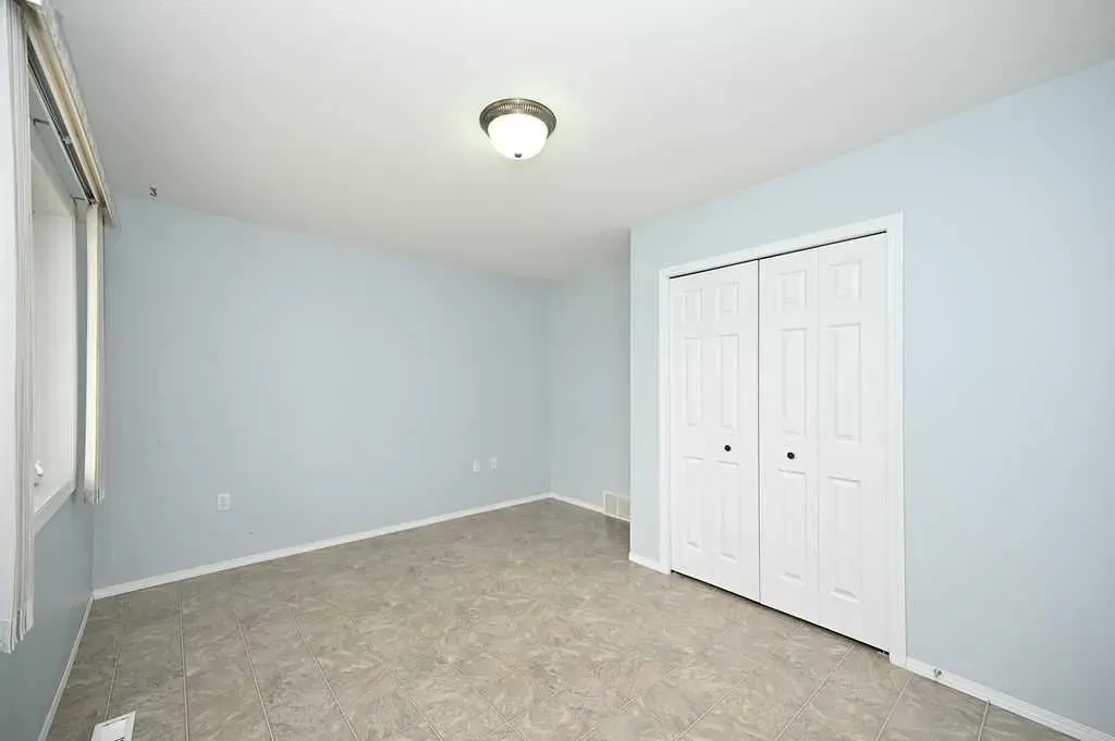 3012 Whispering Hills Drive, #24
