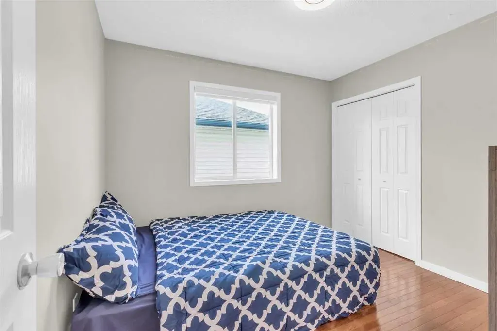 187 Citadel Meadow Grove NW