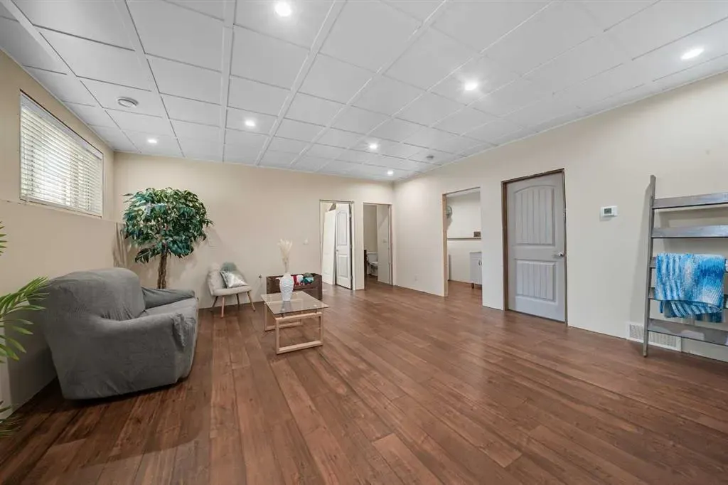 130 Bowman Circle