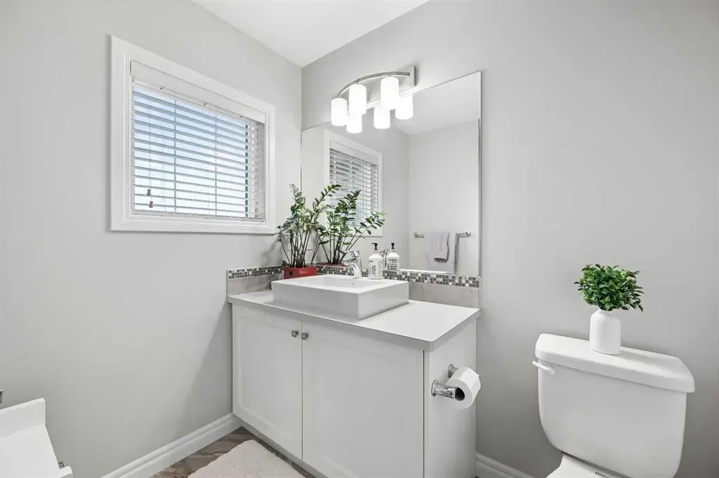 43 Nolancrest Manor NW