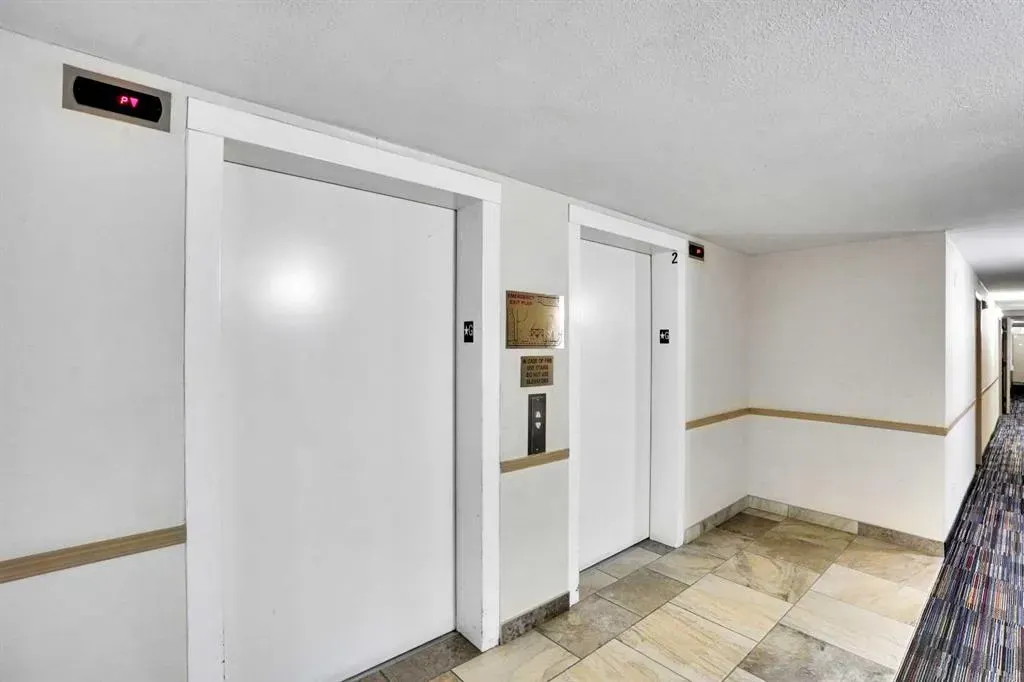 8 Bridlecrest Drive SW, #2202
