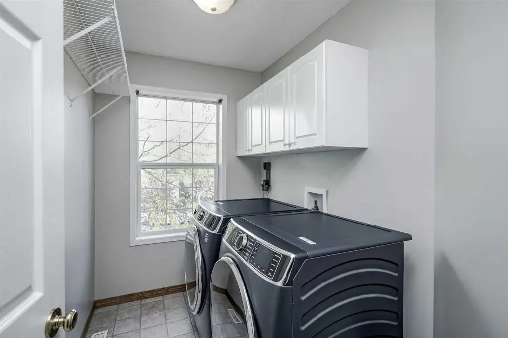 19 Inverness Boulevard SE