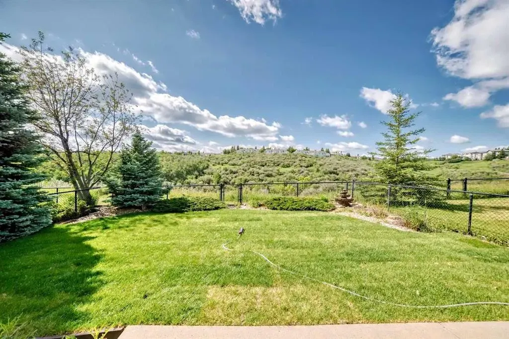 55 Edgeridge Circle NW