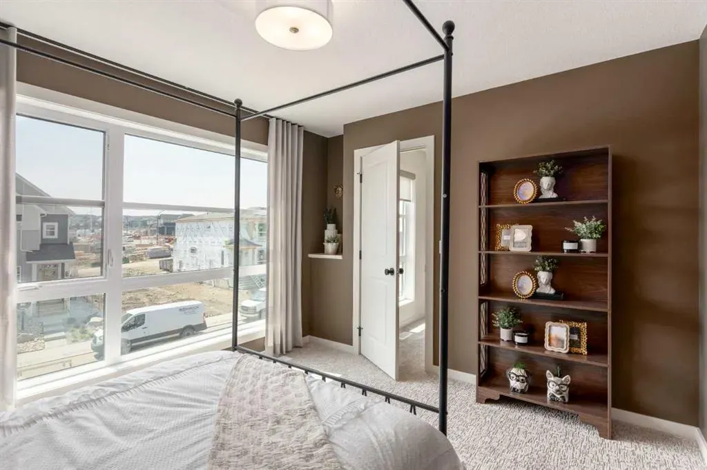 58 Starling Passage NW