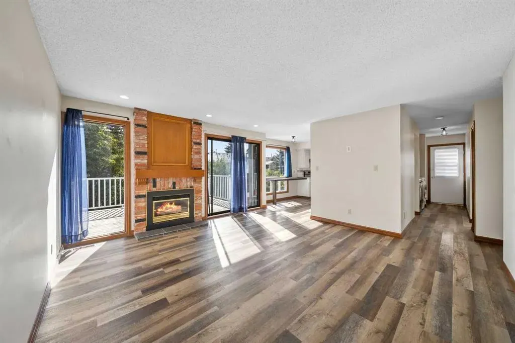 36 Strathlorne Crescent SW