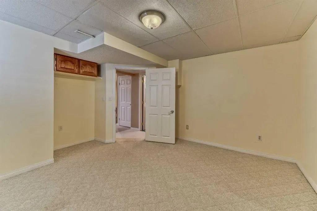 7 Scotia Landing NW