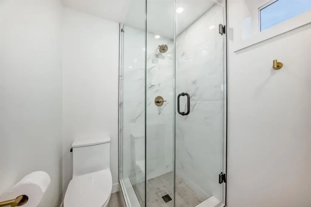 26 Dalgetty Place NW