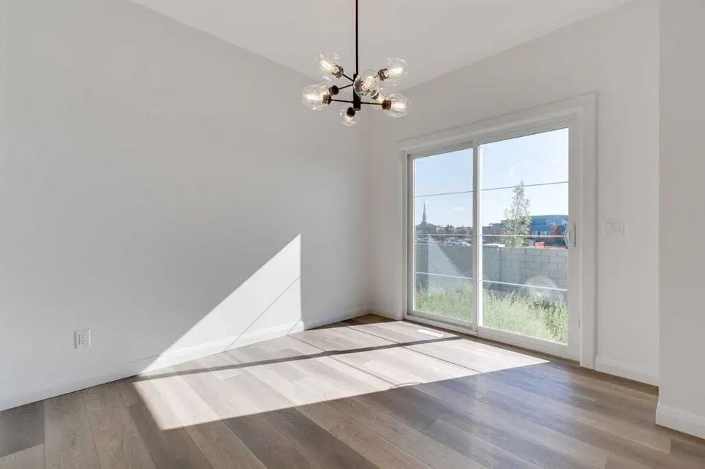 268 Dawson Wharf Crescent