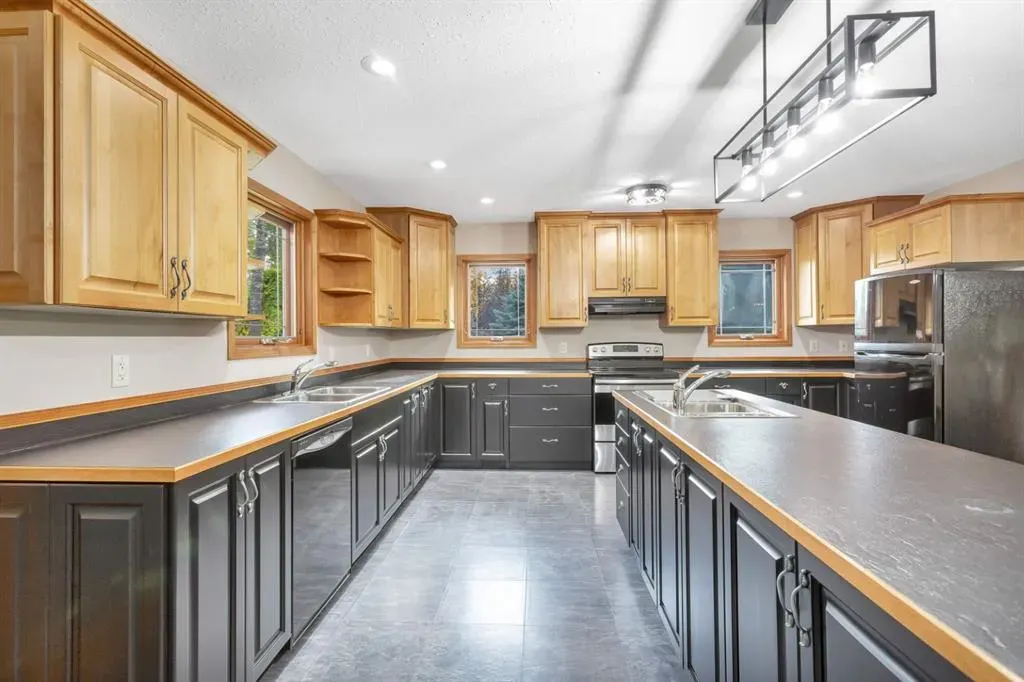 390055 Range Road 7-0