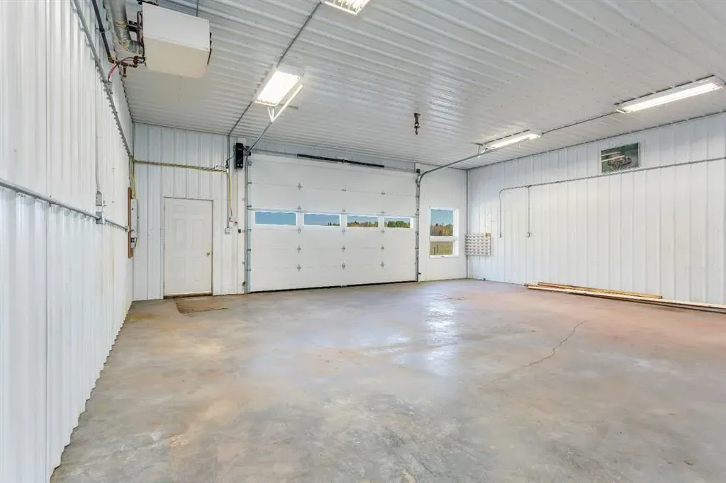 390055 Range Road 7-0